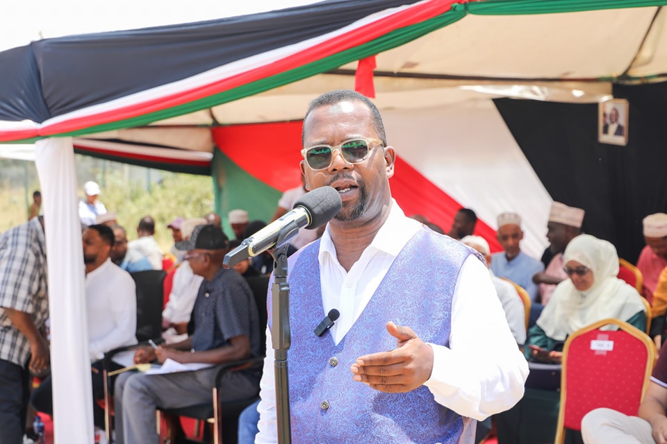 https://mvita.ngcdf.go.ke/wp-content/uploads/2025/05/Chair-Adressing-crowd.jpg
